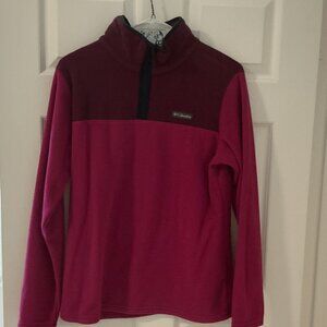 Columbia 1/4 zip Pullover , Light Weight Fleece Size L Color  wine/magenta